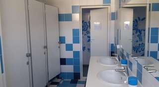 Хостел Хостел Маша Иркутск Кровать в общем четырехместном номере для мужчин и женщин-4